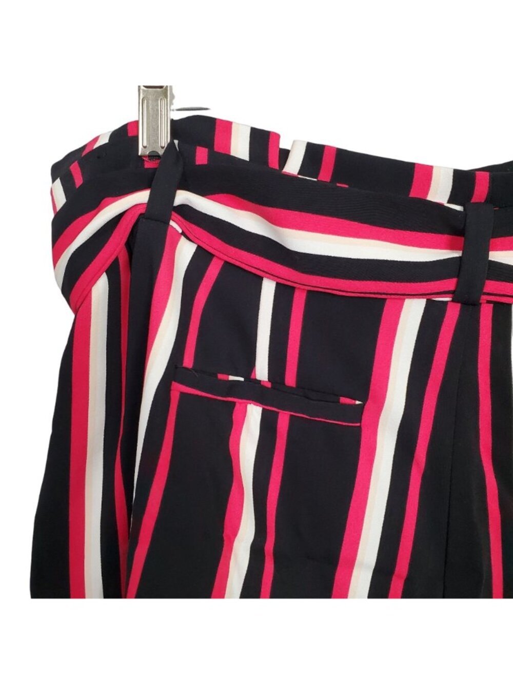 Torrid Size 16 Shorts Belt Crepe Paperbag High Waist Stretch Stripe Black Pink - Picture 5 of 8